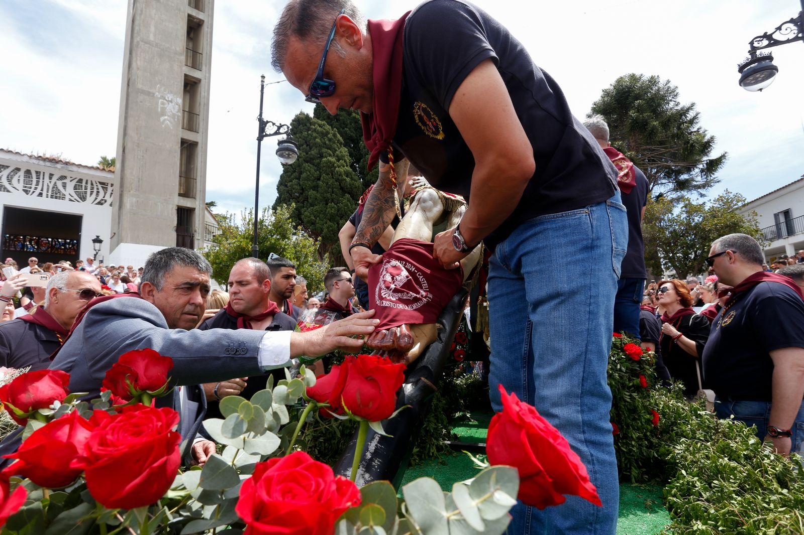 Fotos del domingo de Feria y la romería del Cristo de la Almoraima en Castellar