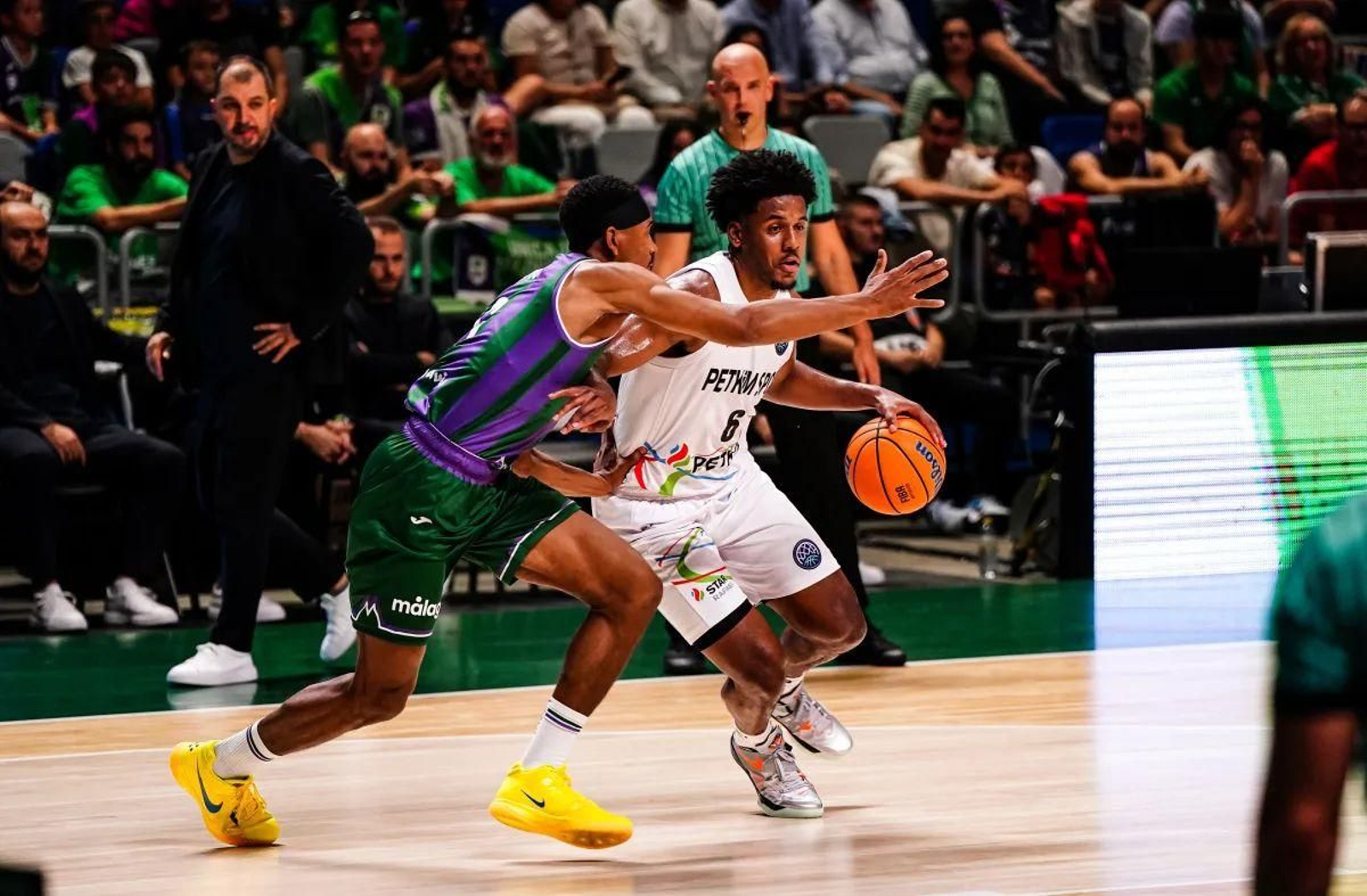 Las fotos del Unicaja-Aliaga Petkimspor de BCL