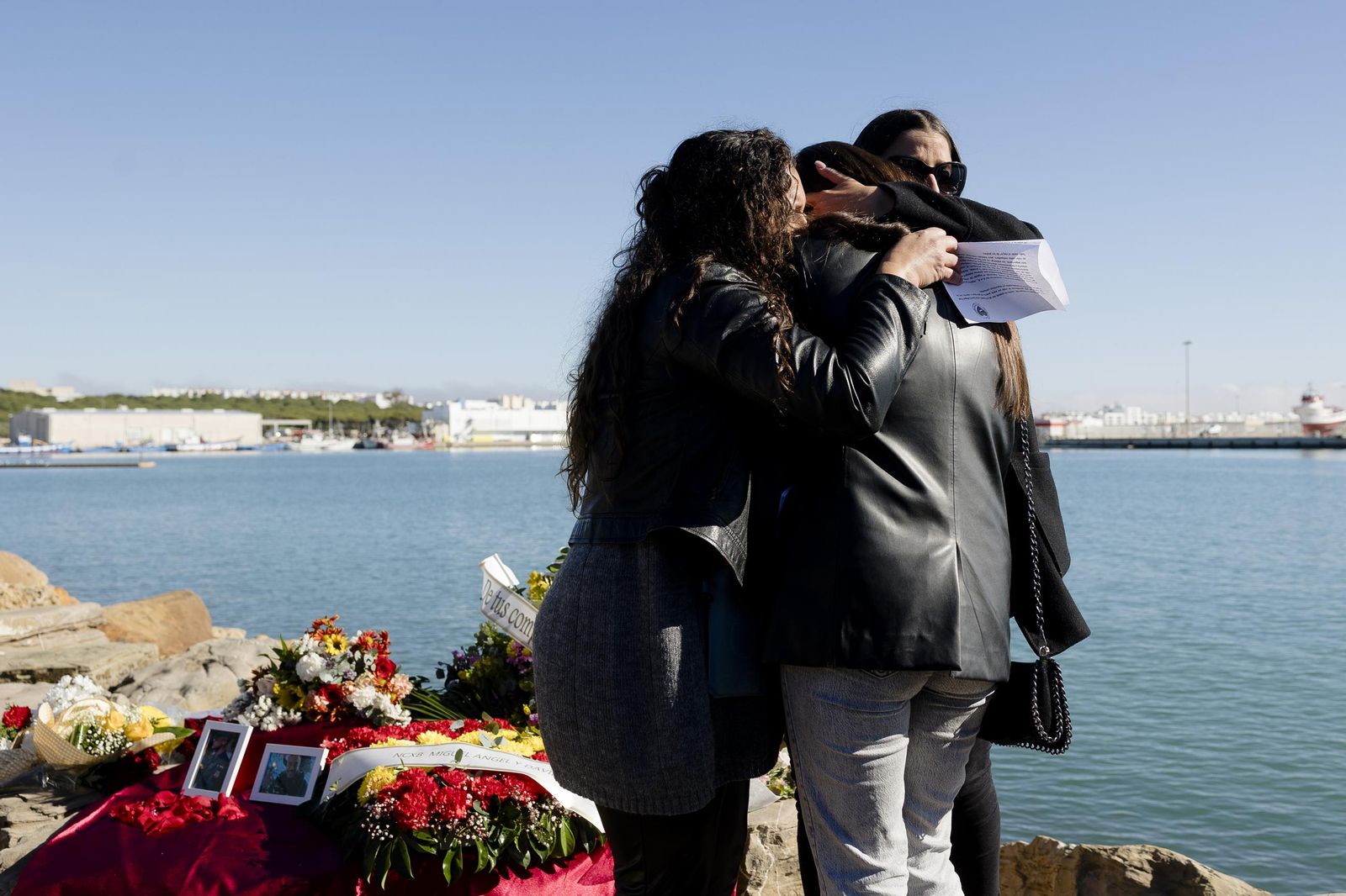 Todas las imágenes del homenaje homenaje a los dos guardias civiles que murieron arrollados por una narcolancha