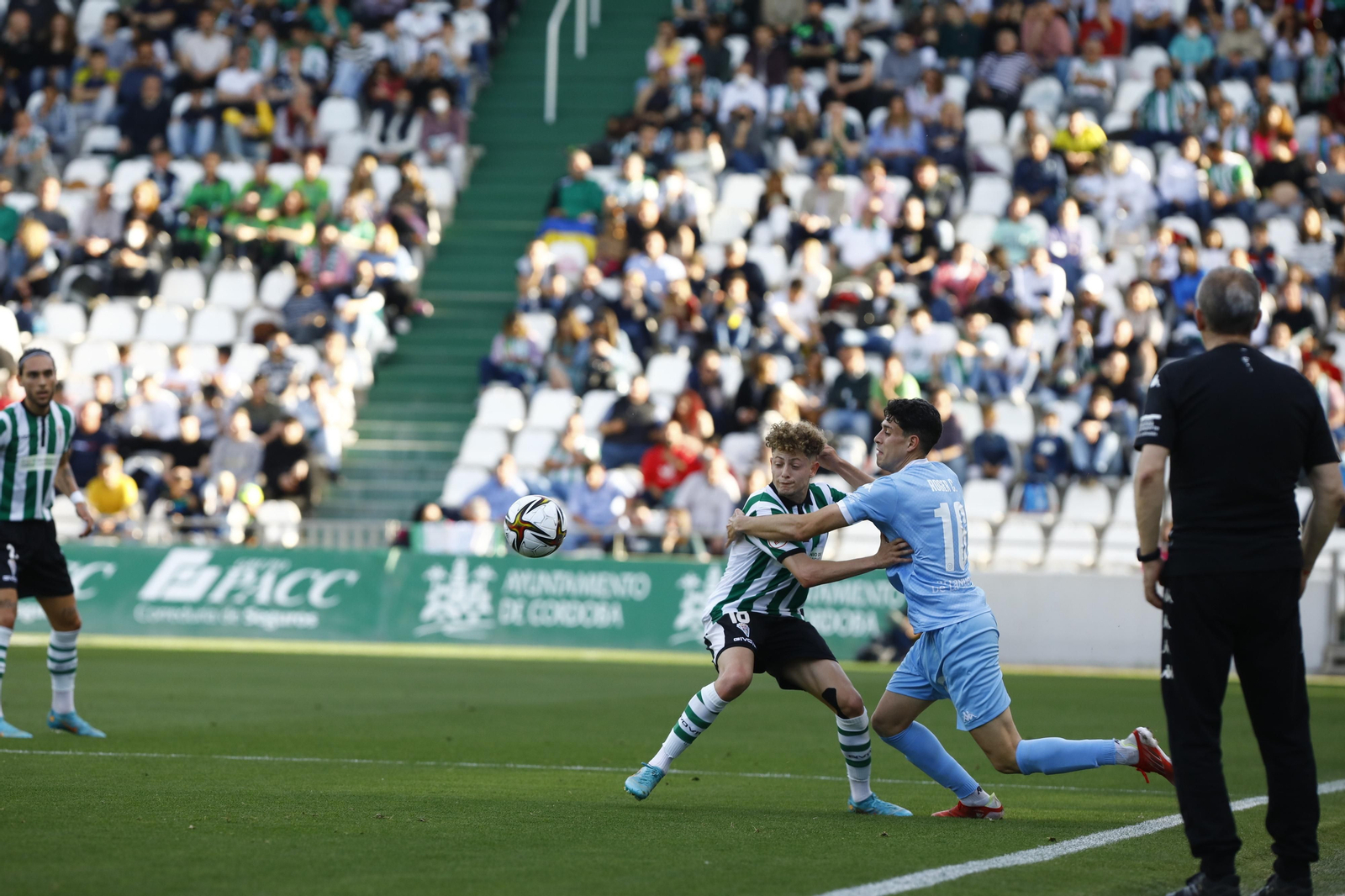 Las imágenes del triunfo del Córdoba CF ante el Villanovense