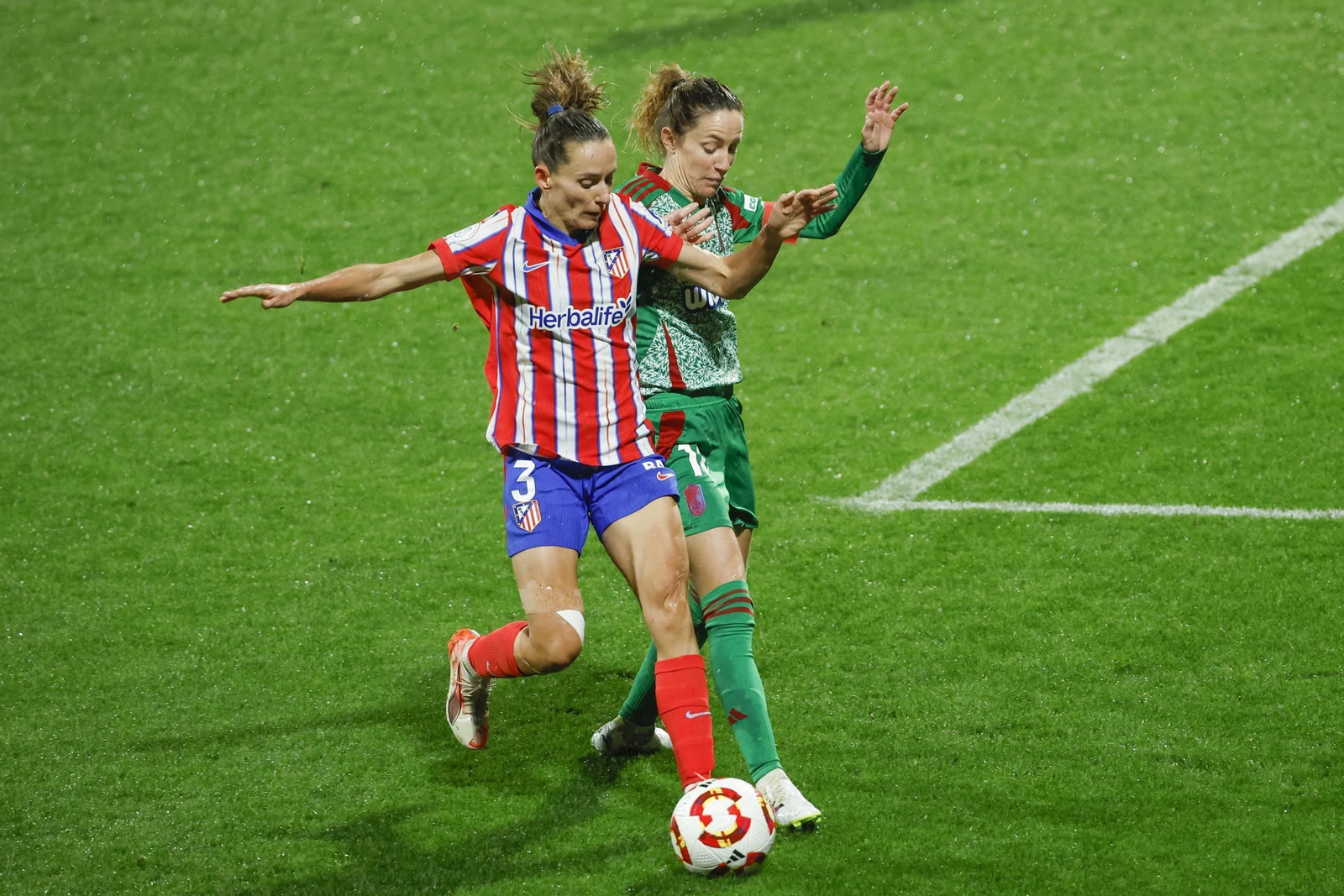 Las mejores imágenes de las semifinales entre Granada y Atlético de Madrid