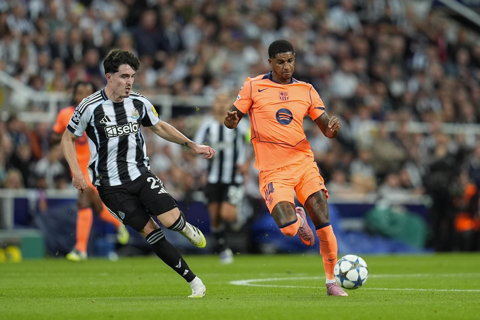 Las fotos del Newcastle-Barcelona