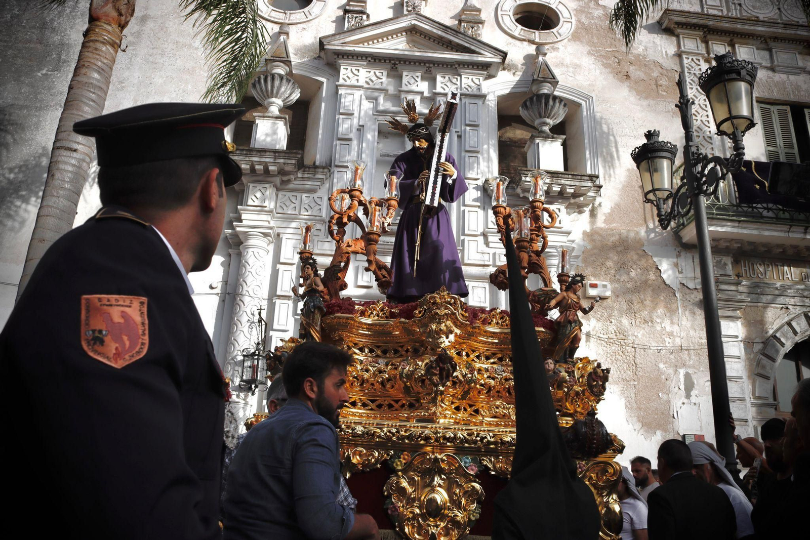 Lunes Santo en El Puerto 2023: Las imágenes de Los Afligidos