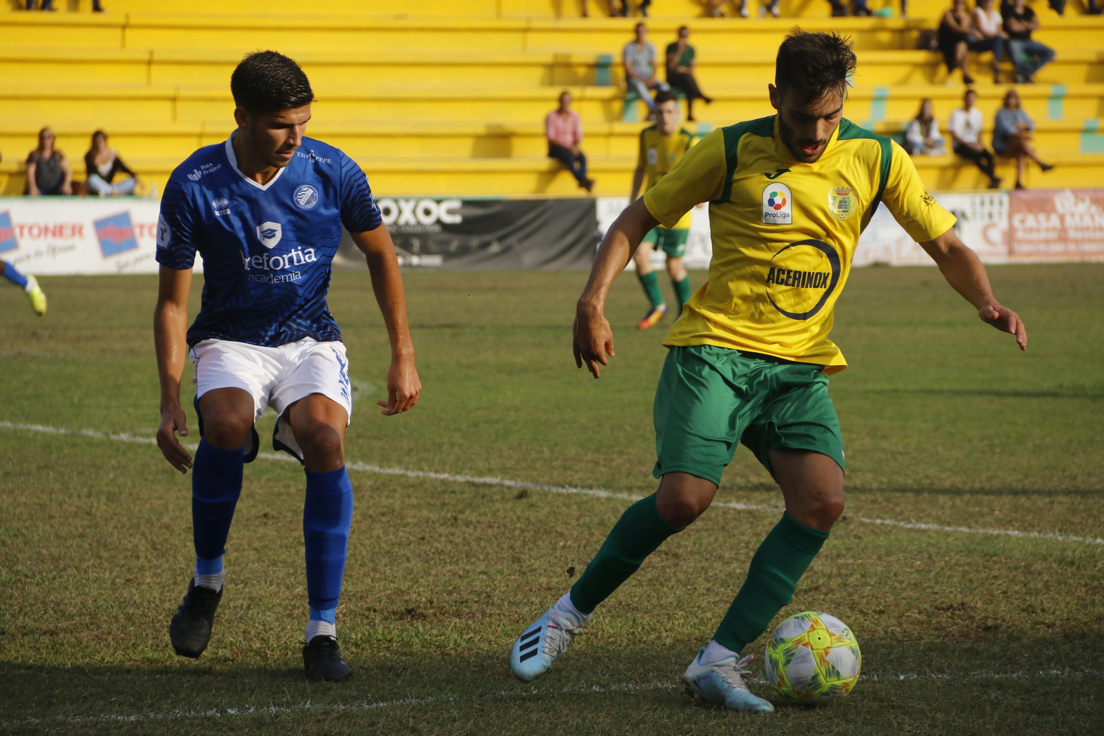 Lance del encuentro entre La Unión y el Xerez DFC