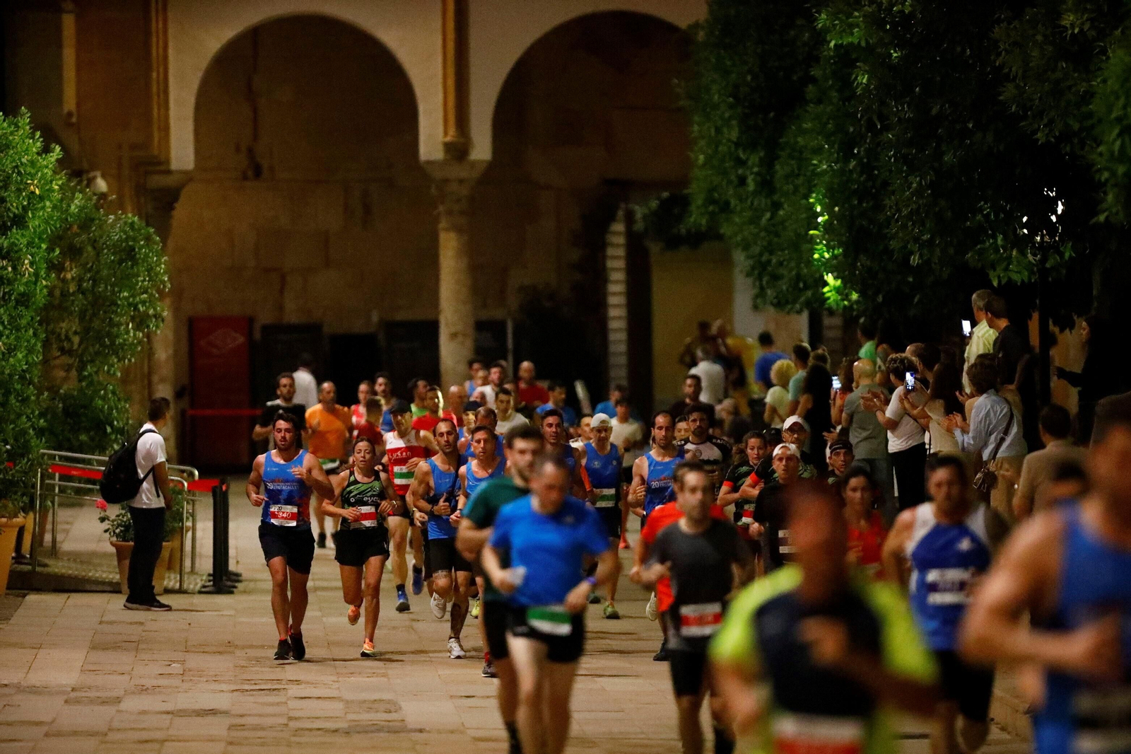 Las mejores fotos de la XX edición de la Nocturna Trotacalles en Córdoba