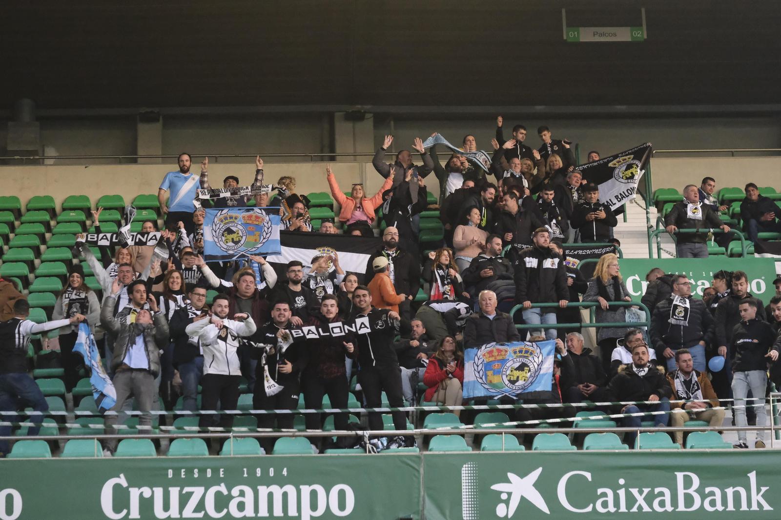 Las fotos del ambiente del Córdoba-Balona en el Nuevo Arcángel (0-1)