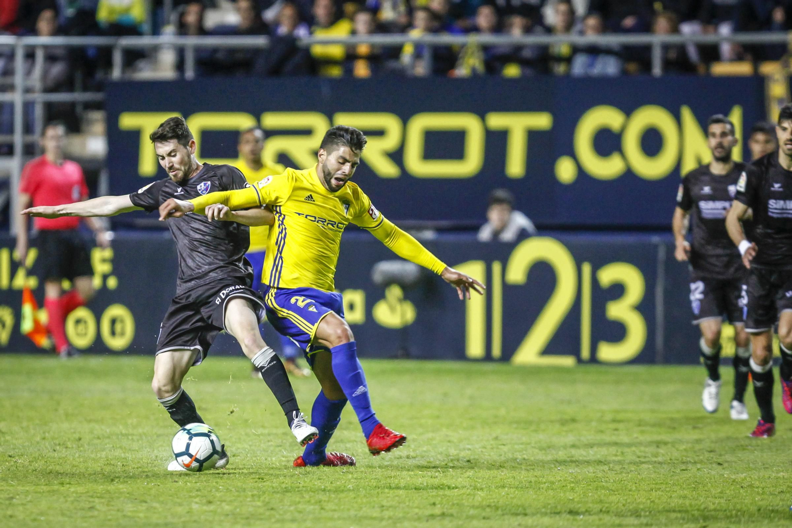 Las imágenes del Cádiz-Huesca