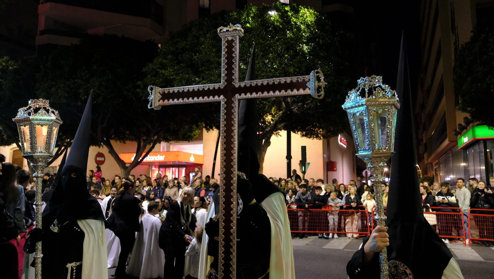 Procesión de Rosario del Mar, en imágenes