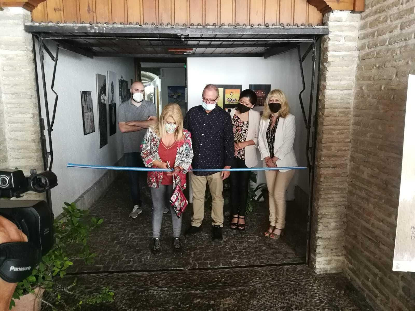 Un momento de la inauguración por parte de la alcaldesa, Mamen Sánchez.