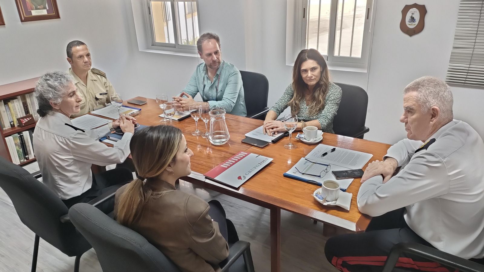 Miembros del jurado del certamen literario.