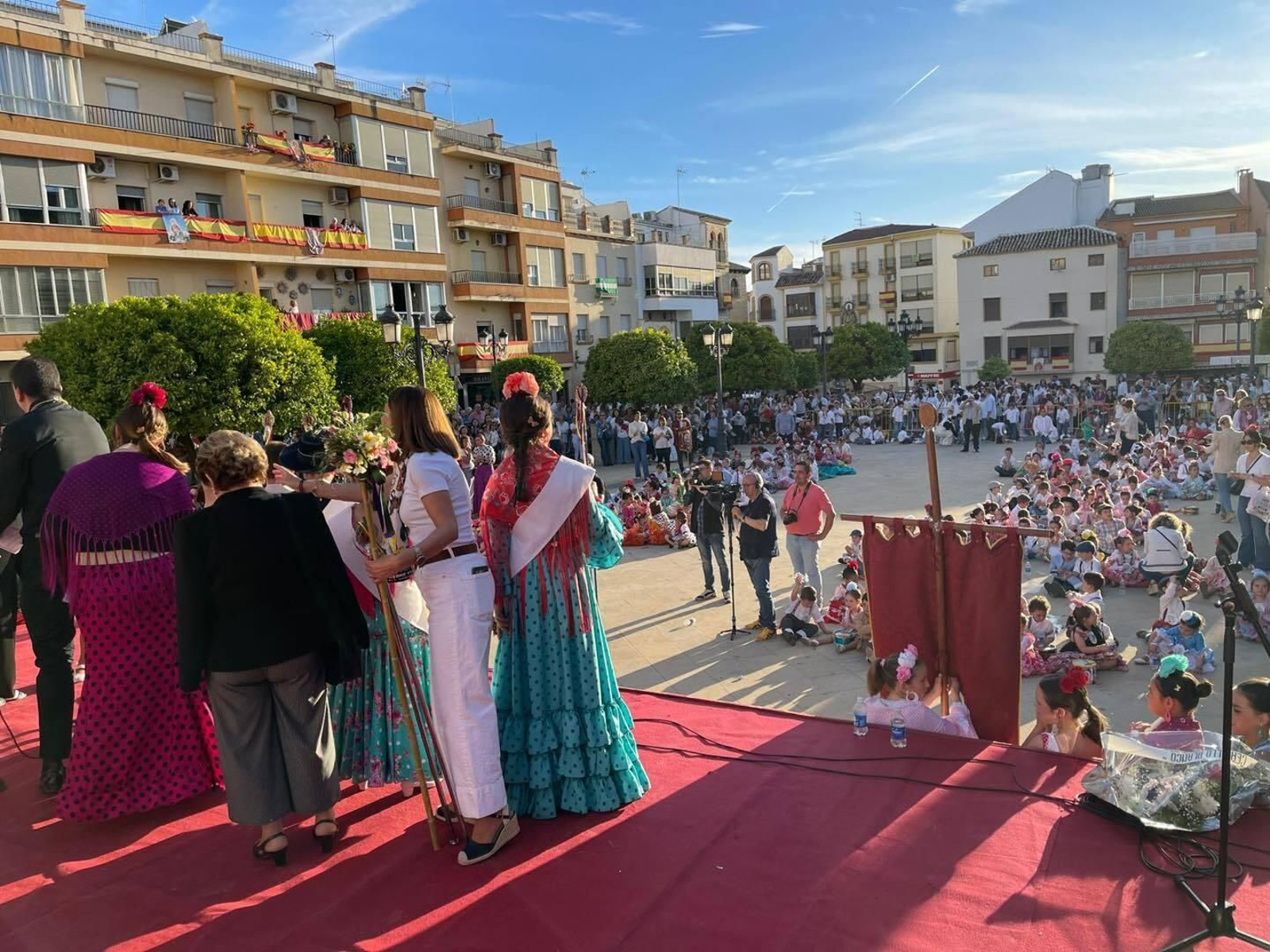 En imágenes: Los más pequeños celebran su romería escolar en Porcuna