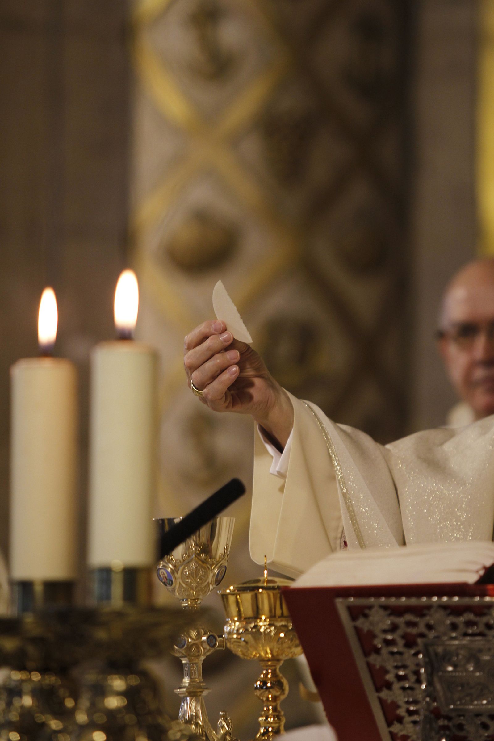 Fotogalería misa V Centenario Hermandad Virgen del Mar. Almería