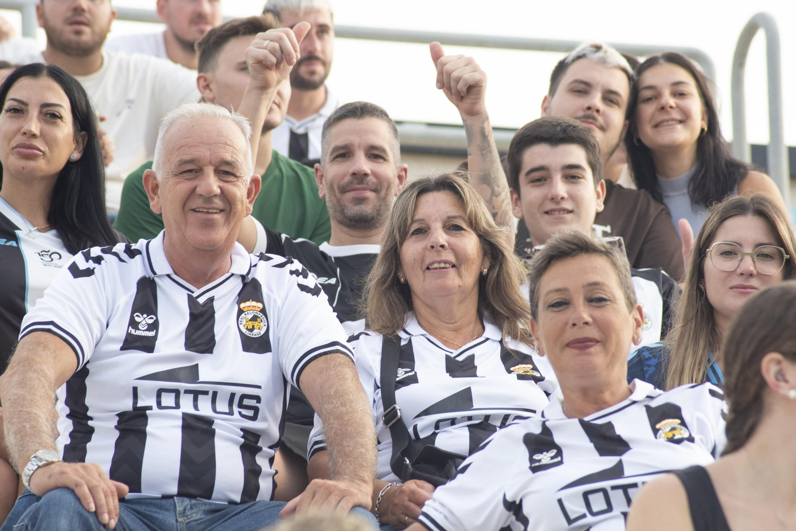 Búscate en las fotos del Balona - Chiclana CF en el Ciudad de La Línea