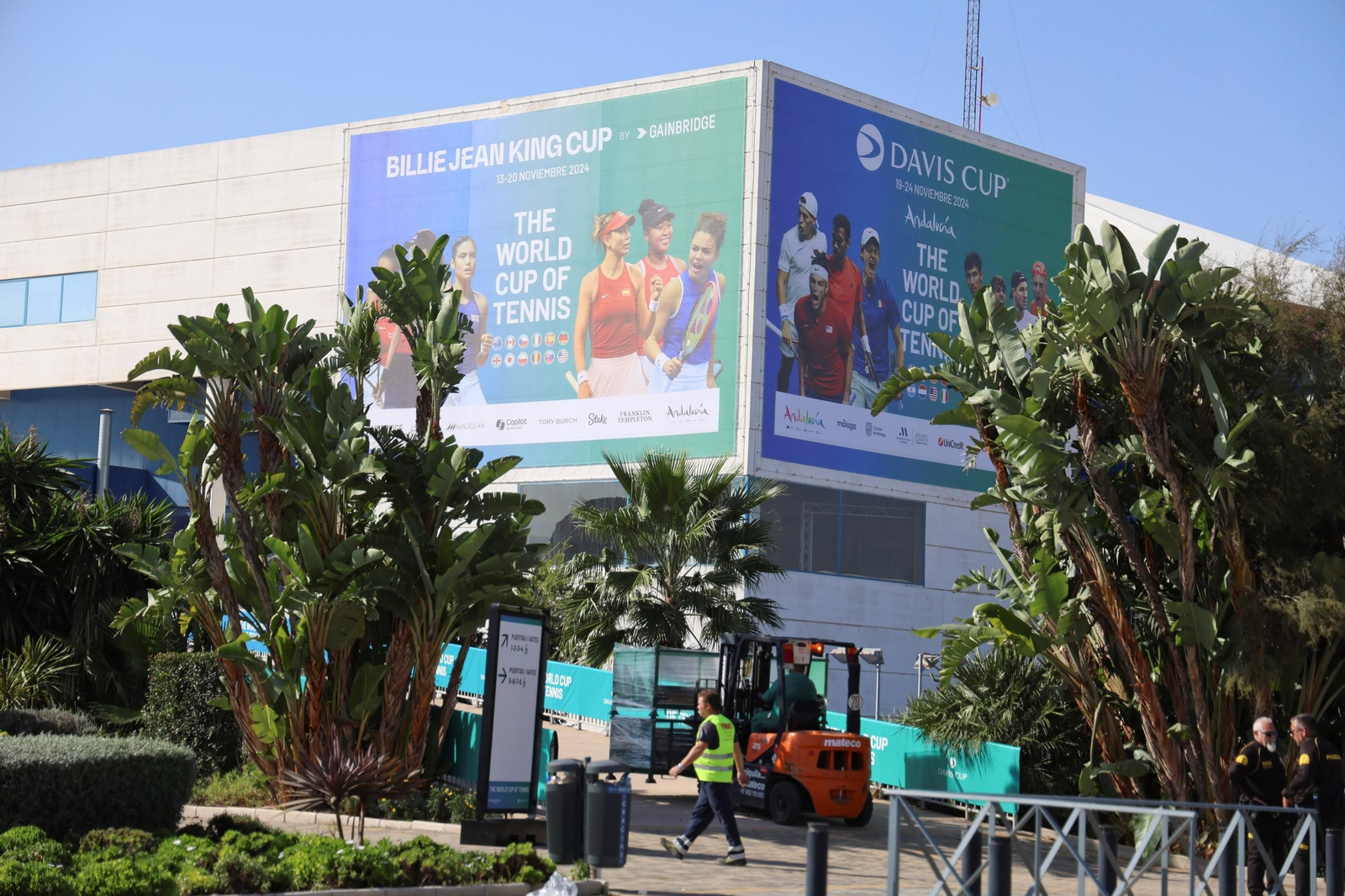 Así se transforma el Carpena para la Copa Billie Jean King y la Copa Davis