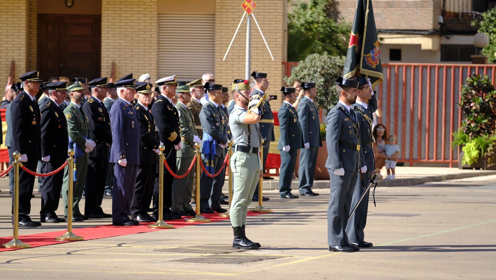 Imágenes de la Festividad del Pilar en la Comandancia de la Guardia Civil de Almería