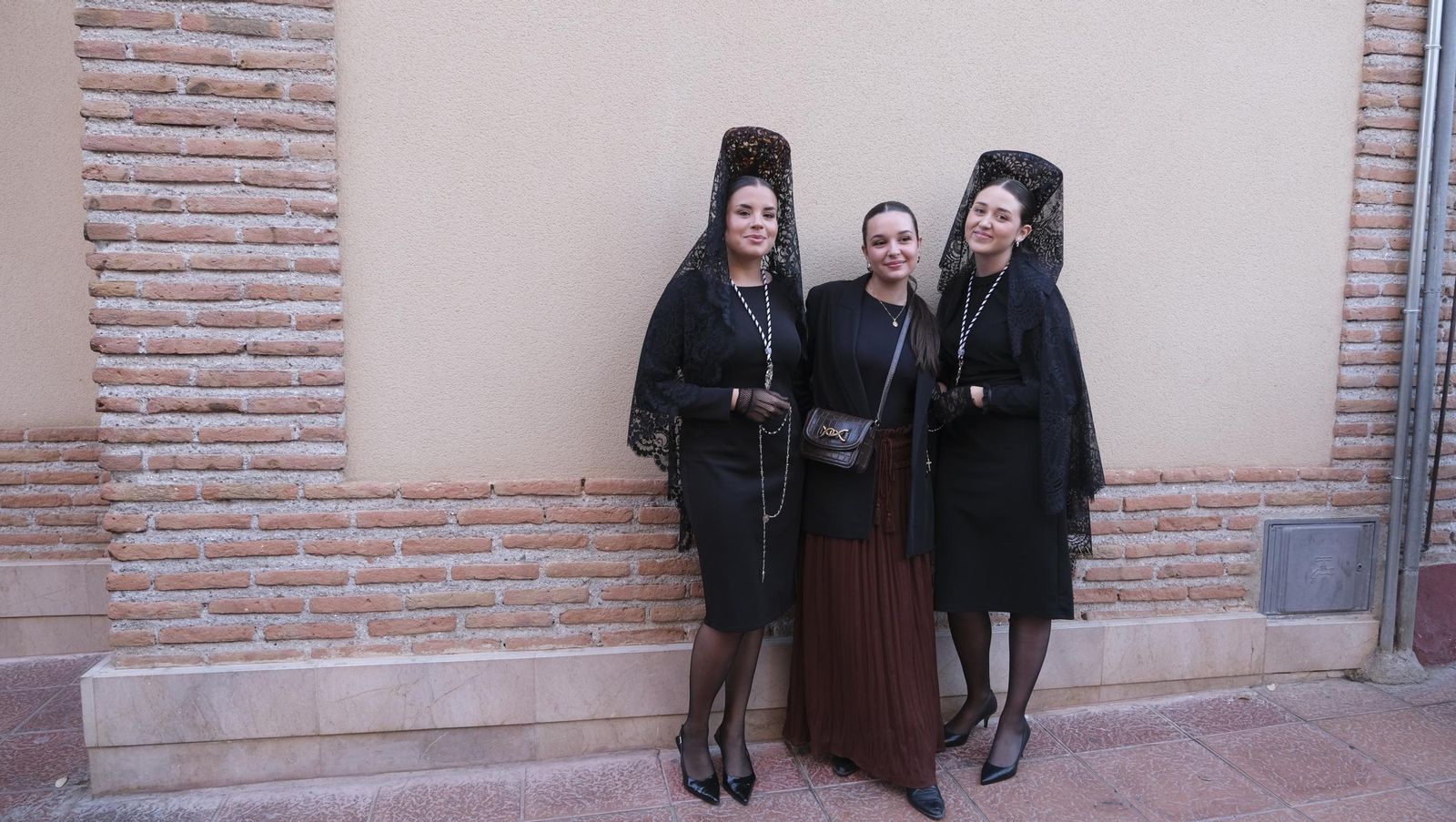 Silencio en la Semana Santa de Almería 2025