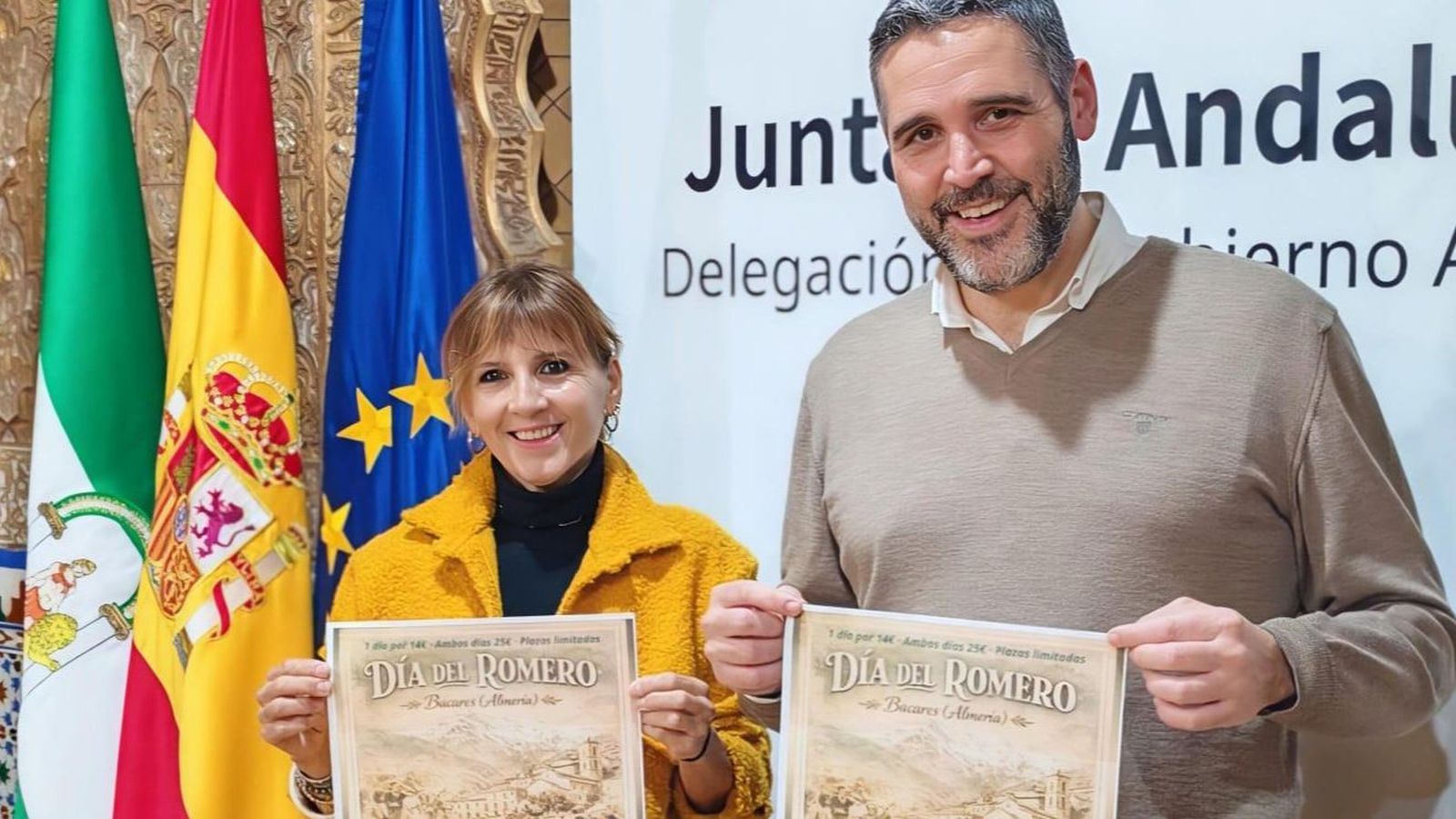 Alcaldesa y delegada de Cultura presentando el evento.