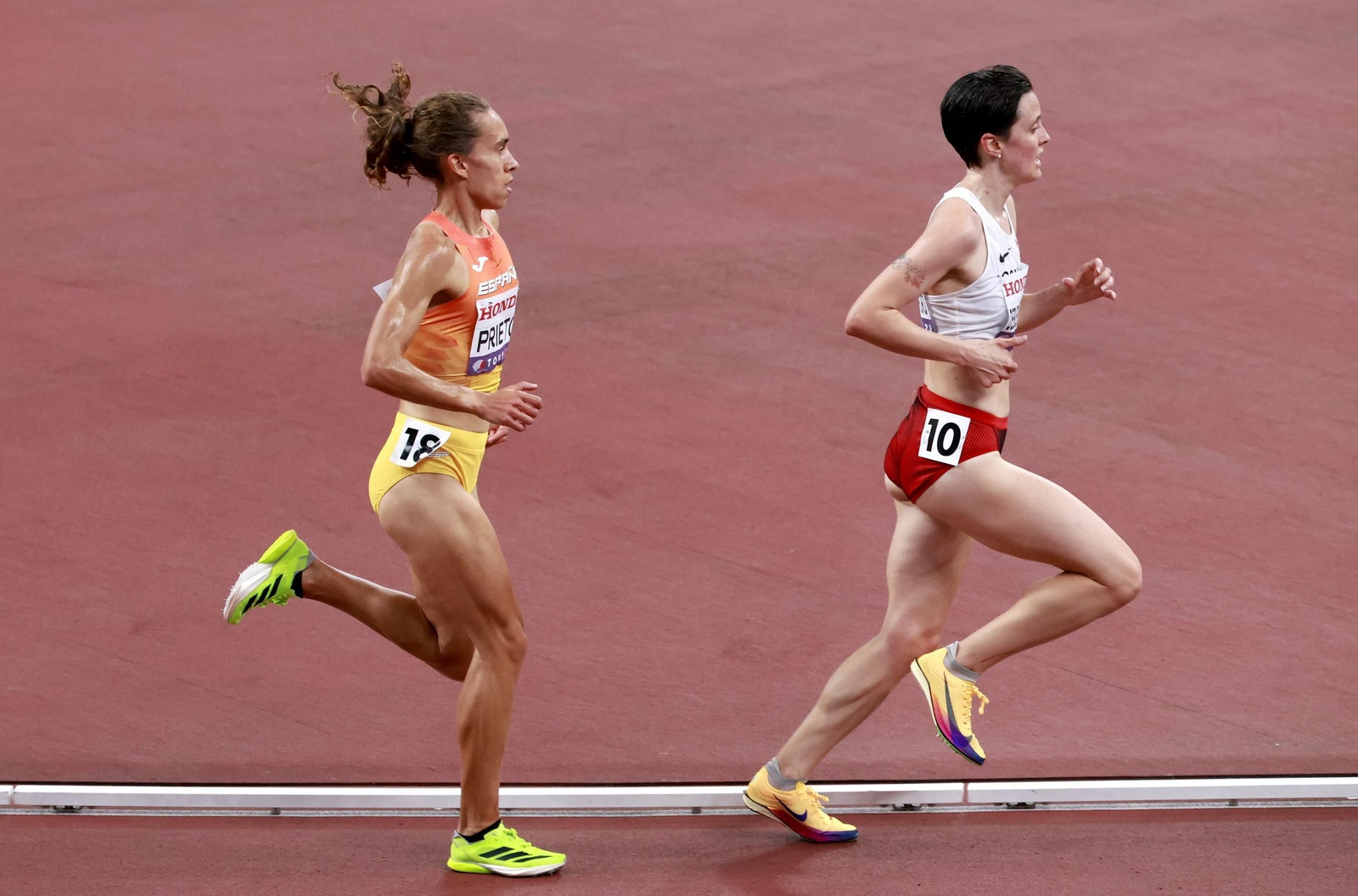 Las fotos del prometedor triunfo de Attaoui y del resto de la jornada del Mundial de Atletismo