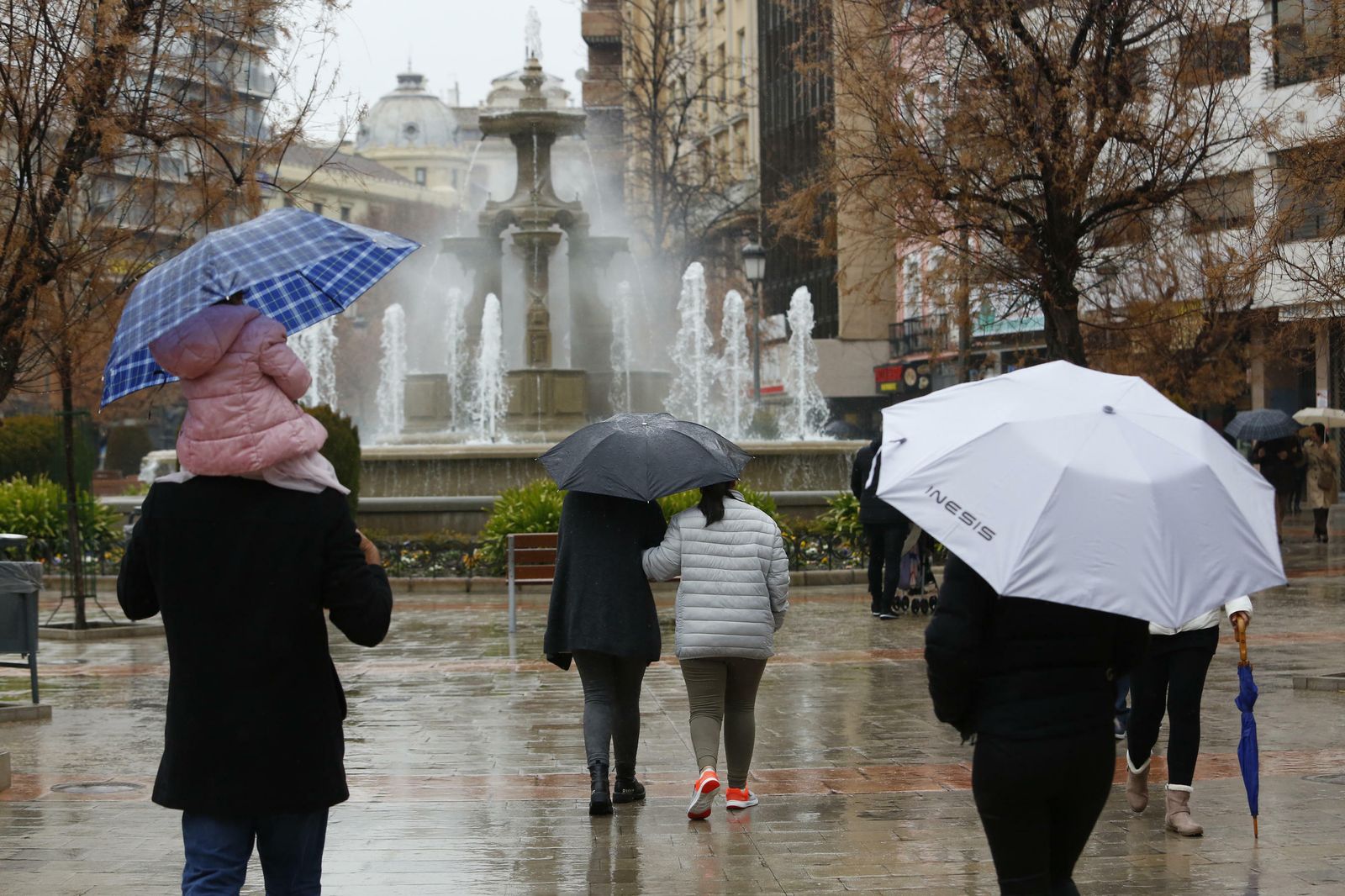 Llega la borrasca Gloria: la lluvia regresa a Granada