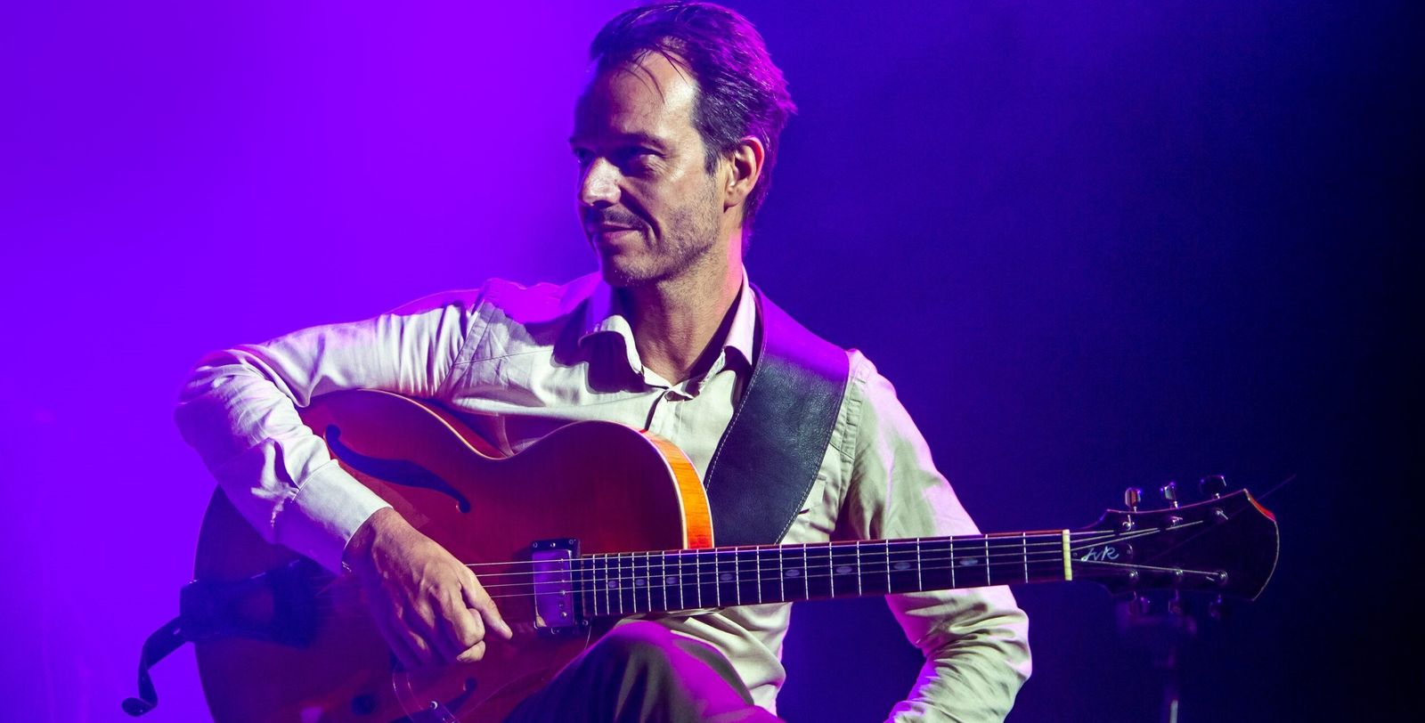 El holandés Jesse Van Ruller, uno de los miembros de The Guitar Conference Band.