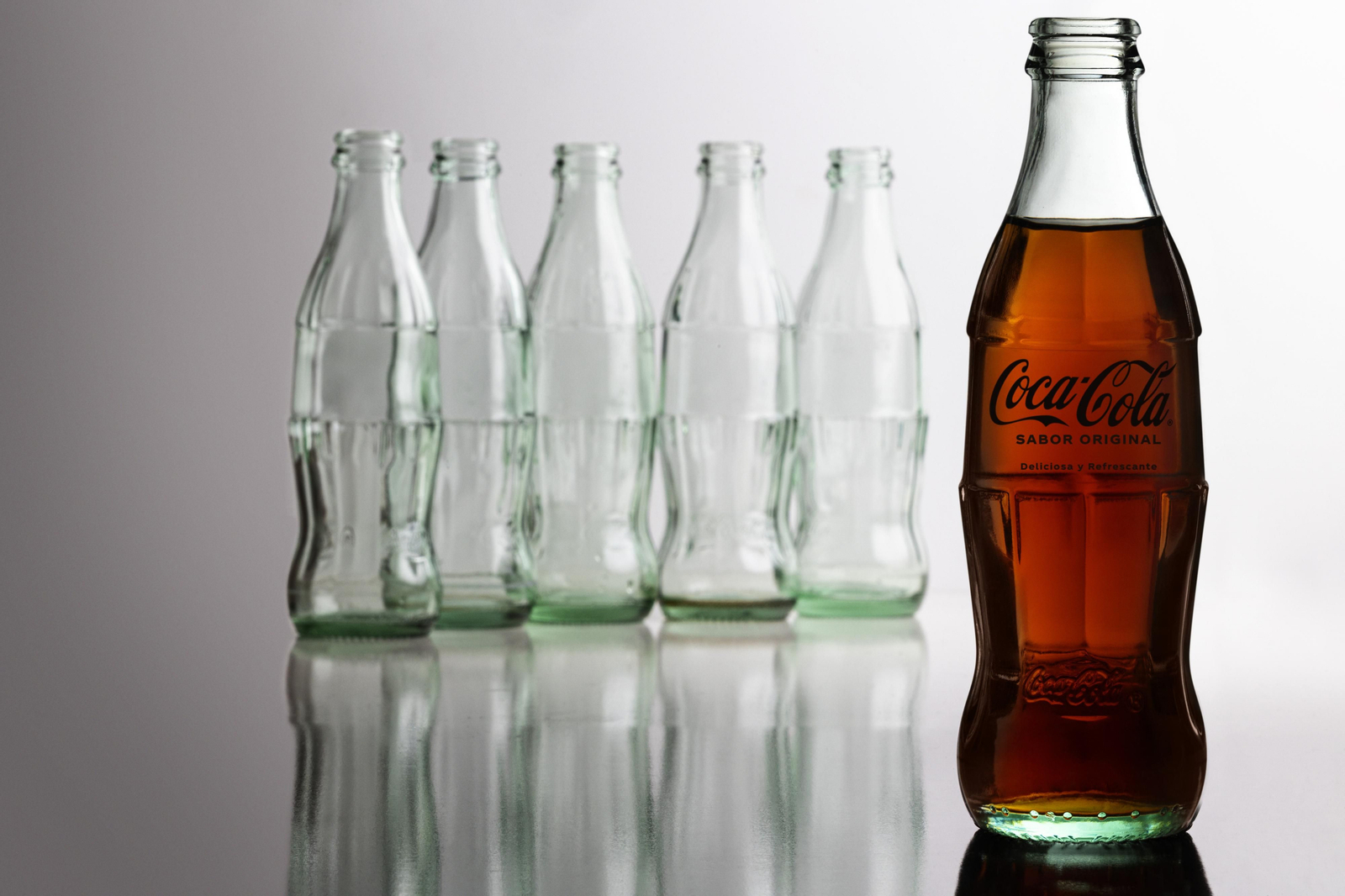 Coca-Cola pone en valor el envase reciclable y retornable de vidrio para la hostelería