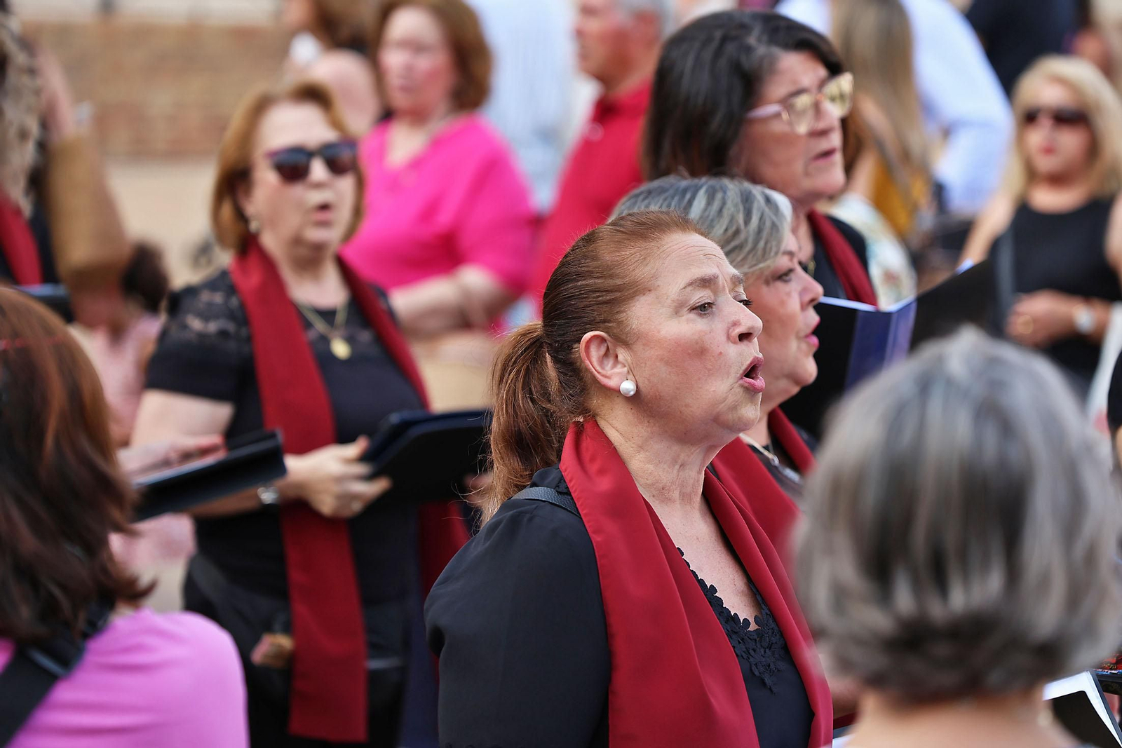 Imágenes de la procesión del Corpus Christi por las calles de Huelva