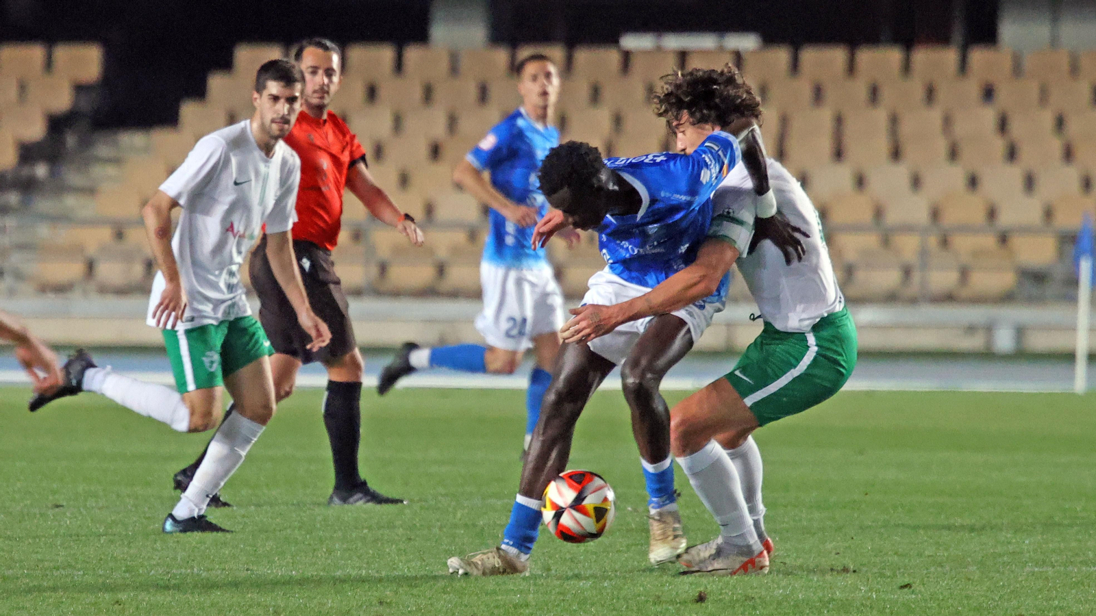 Amistoso entre el Xerez DFC y la Selección Andaluza de Fútbol en Chapín