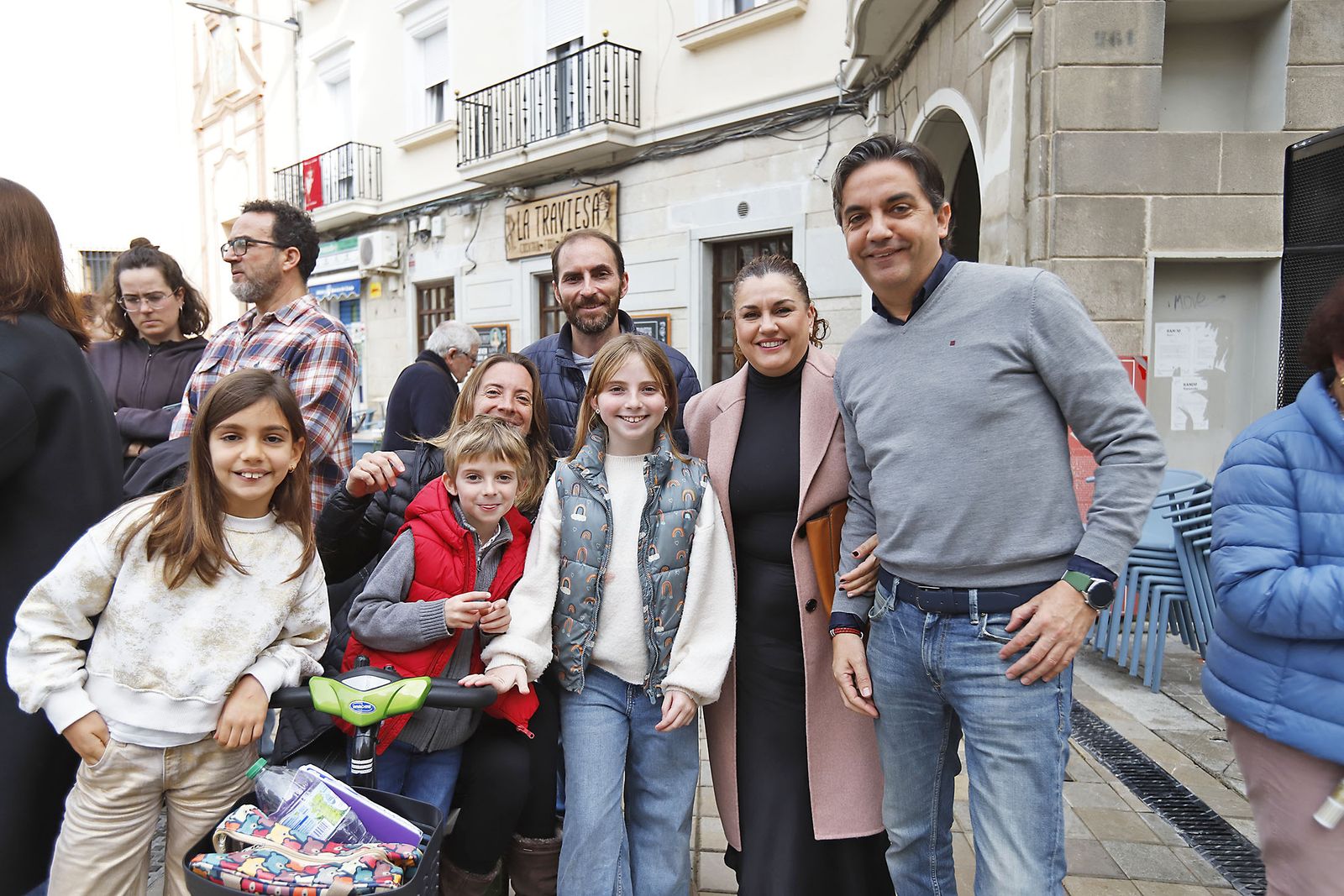 Imágenes de la mágica llegada de los Reyes Magos y la Estrella de la Ilusión a Huelva en barco
