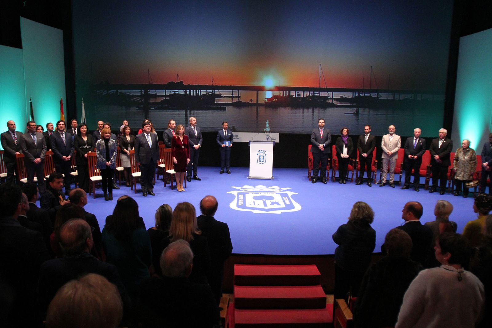 Imágenes de la entrega de las medallas de Huelva