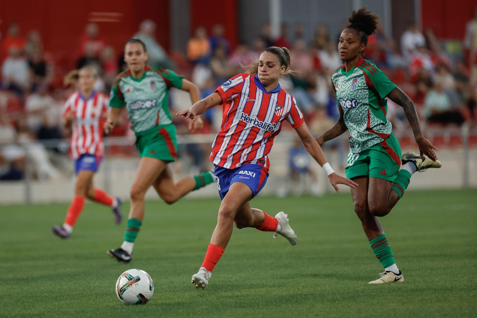 El debut del Granada CF femenino en imágenes