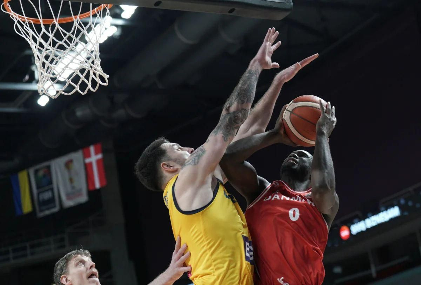 8 puntos de Marcus Moller con Dinamarca