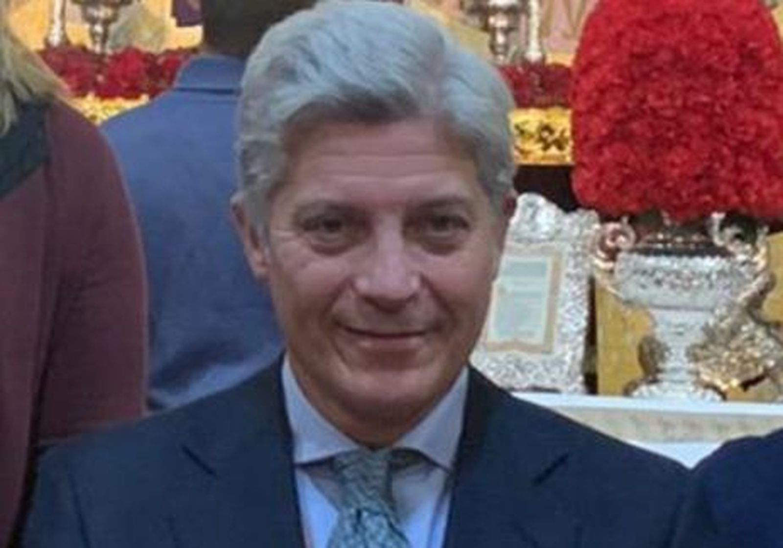 El cofrade Carlos Pérez