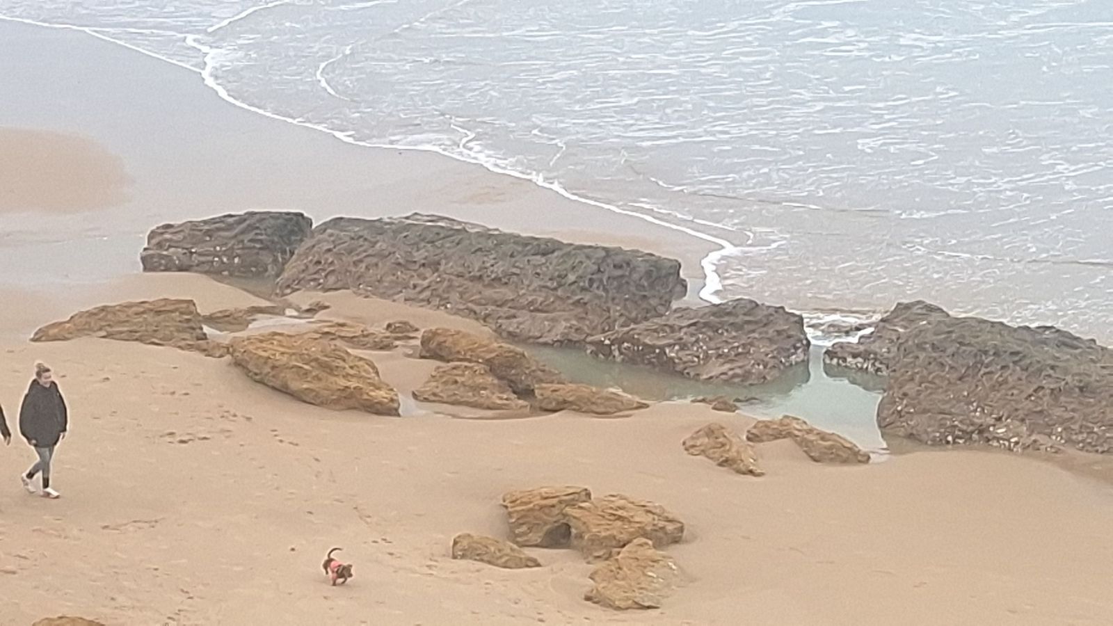 Uno de los tramos de la muralla rque se pueden ver ahora.