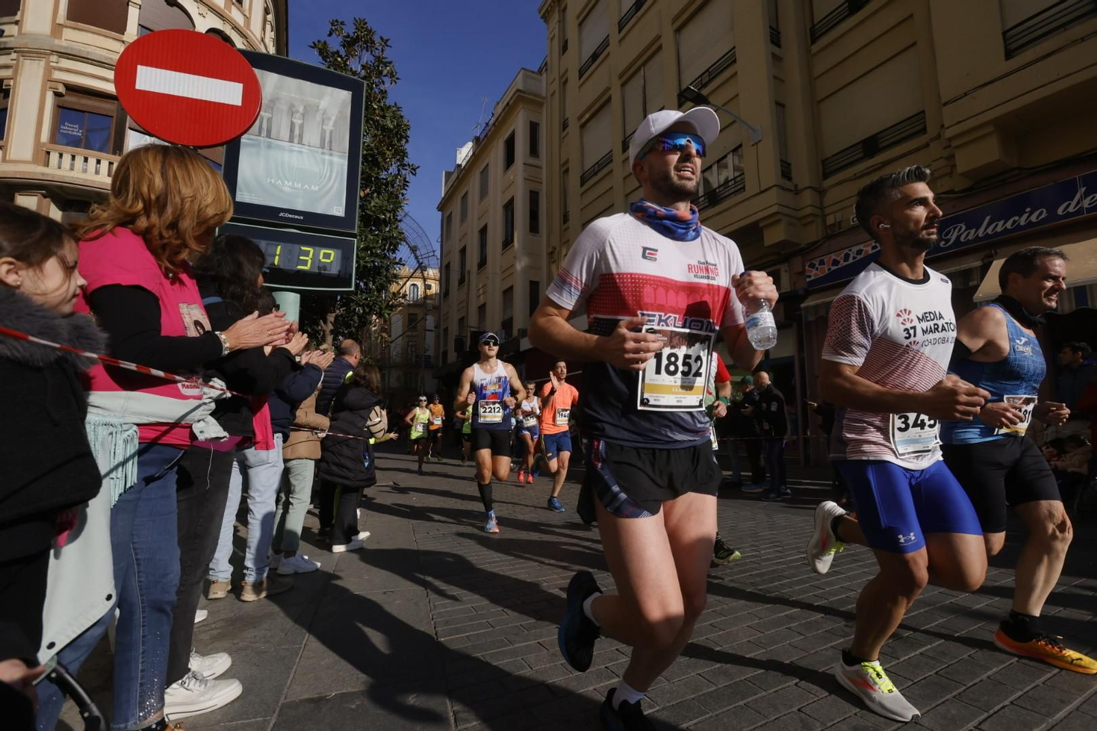 Media Maratón de Córdoba 2023: Las fotos del paso por Cruz Conde y Tendillas Media Maratón de Córdoba 2023: Las fotos del paso por Cruz Conde y Tendillas