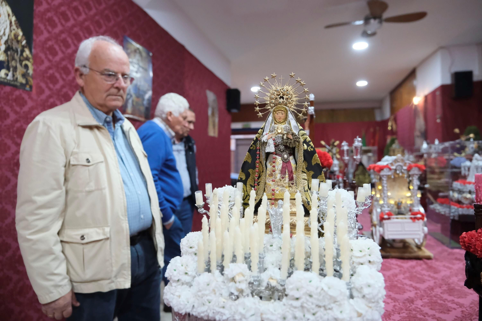 La Semana Santa en miniatura de la barriada de Levante en Córdoba, en imágenes
