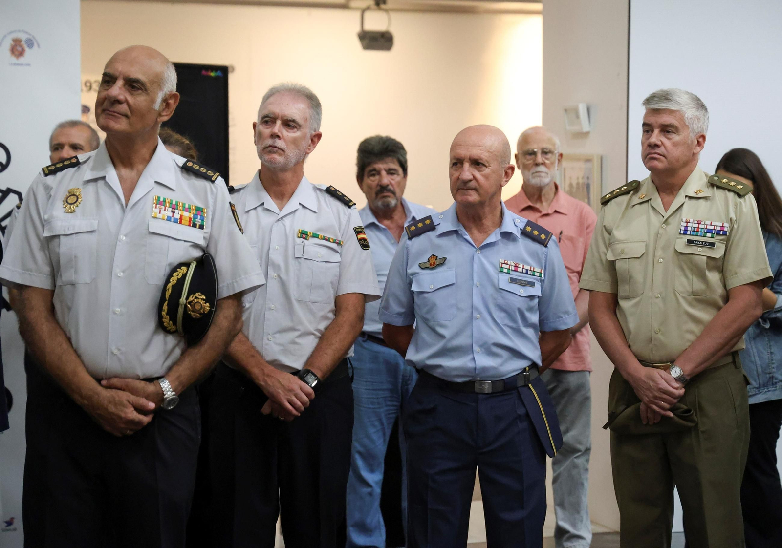 Una exposición recuerda los 200 años de historia de la Policía Nacional (fotos)