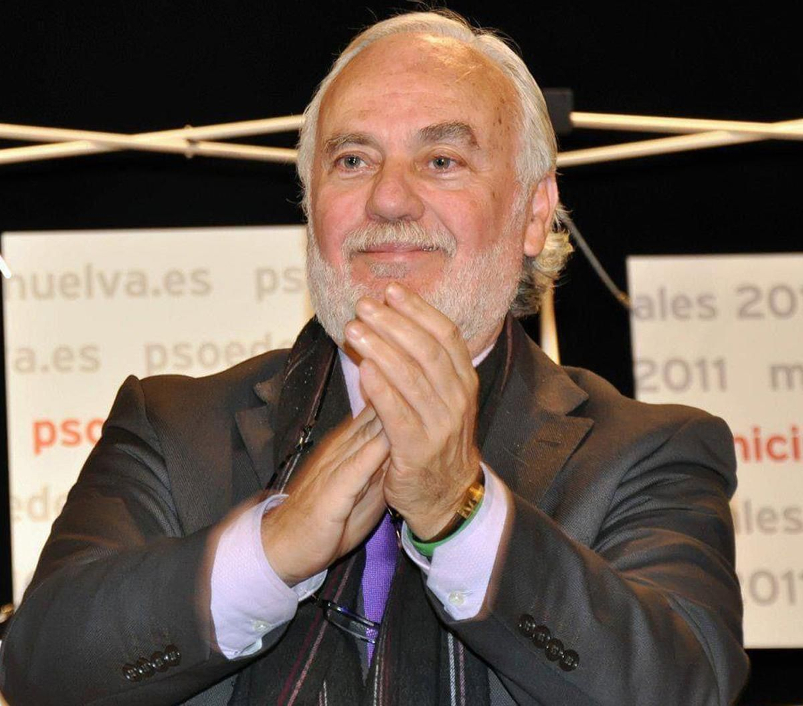 Isaías Pérez Saldaña Isaías Pérez Saldaña