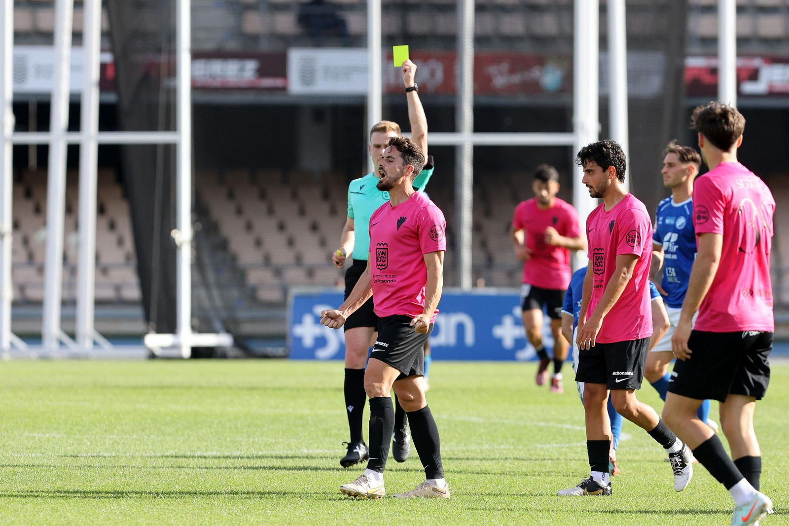 Imágenes del Xerez DFC contra San Fernando CD en Chapín