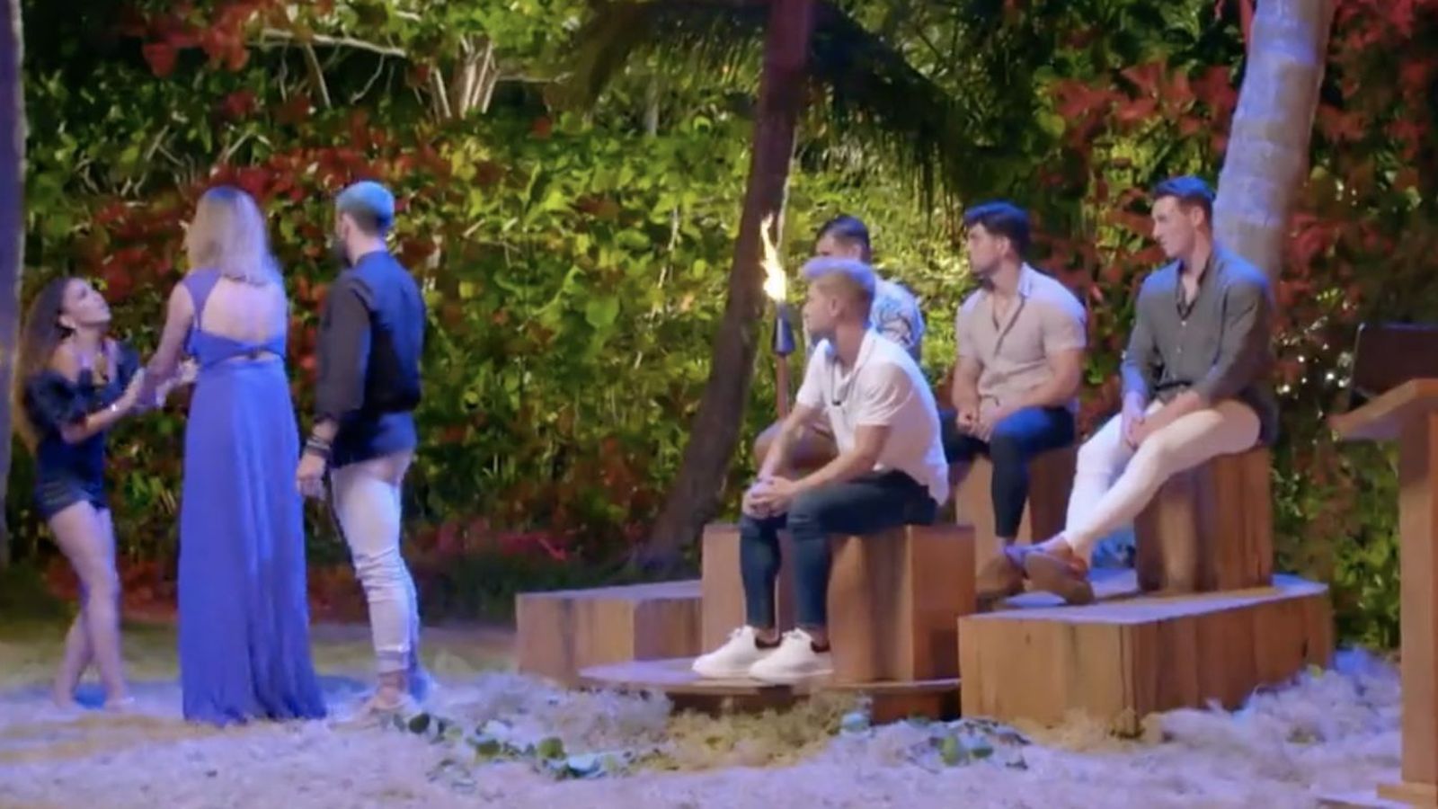 Escena de 'La isla de las tentaciones 4', uno de los 'realities' que más audiencia está cosechando.