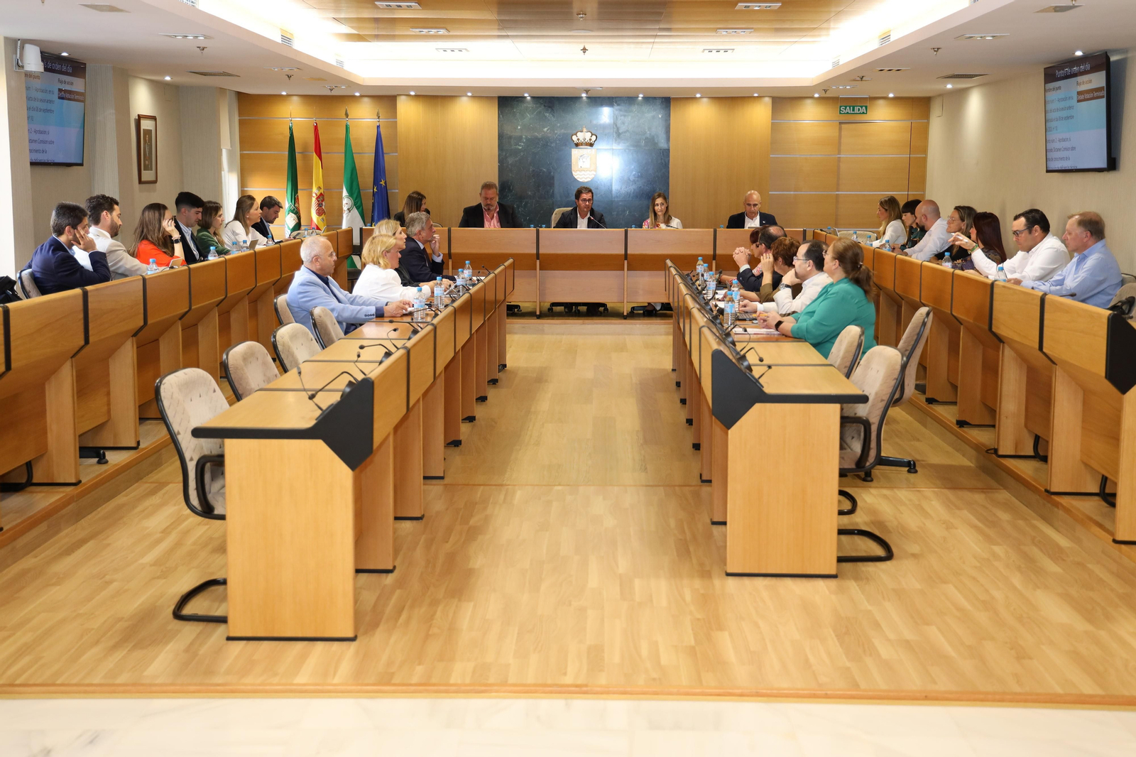 Unanimidad para que no haya demoras en poner solución a la playa de Balerma