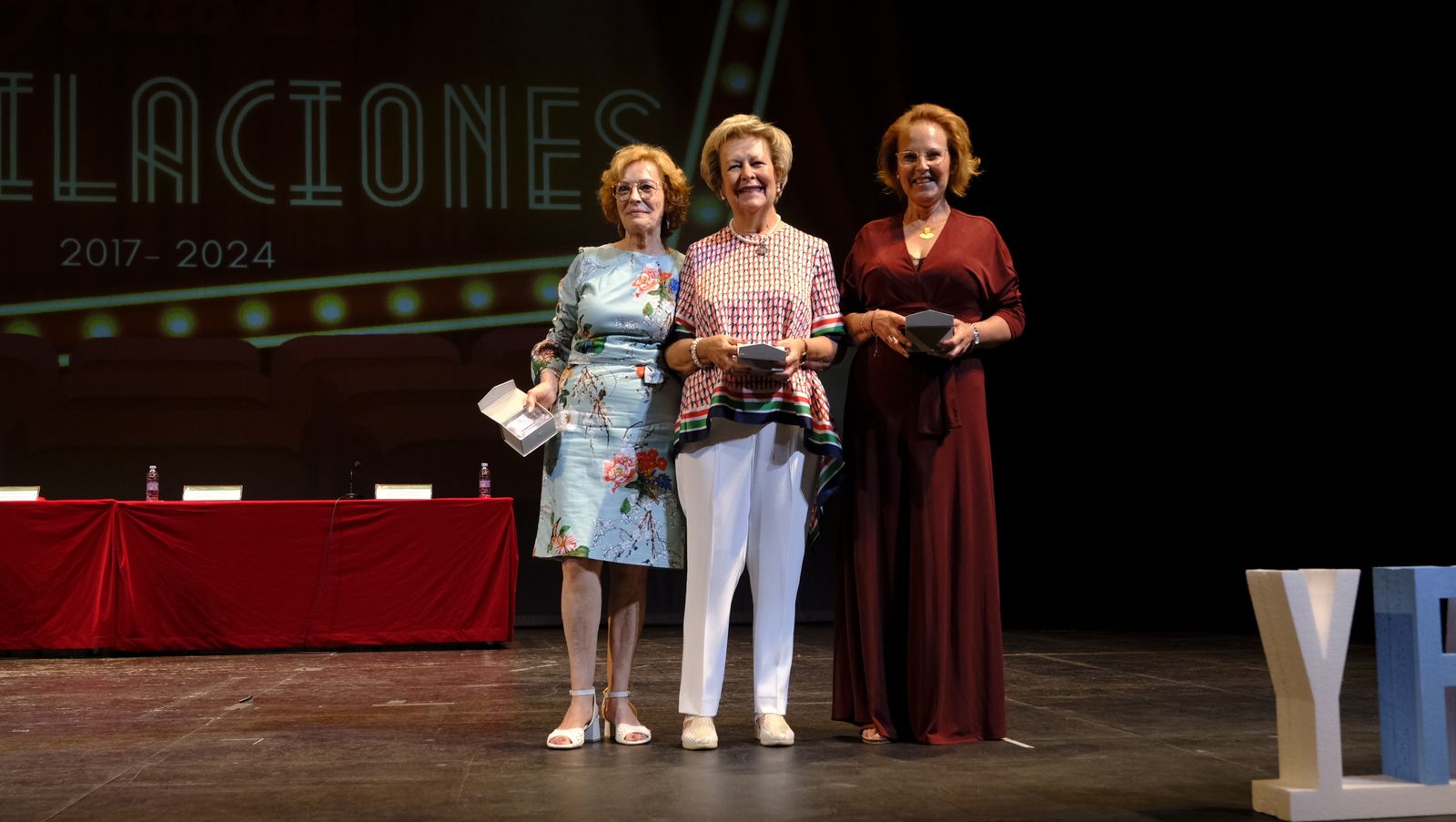 Imágenes del acto de jubilación de los profesionales del Distrito Sanitario Almería