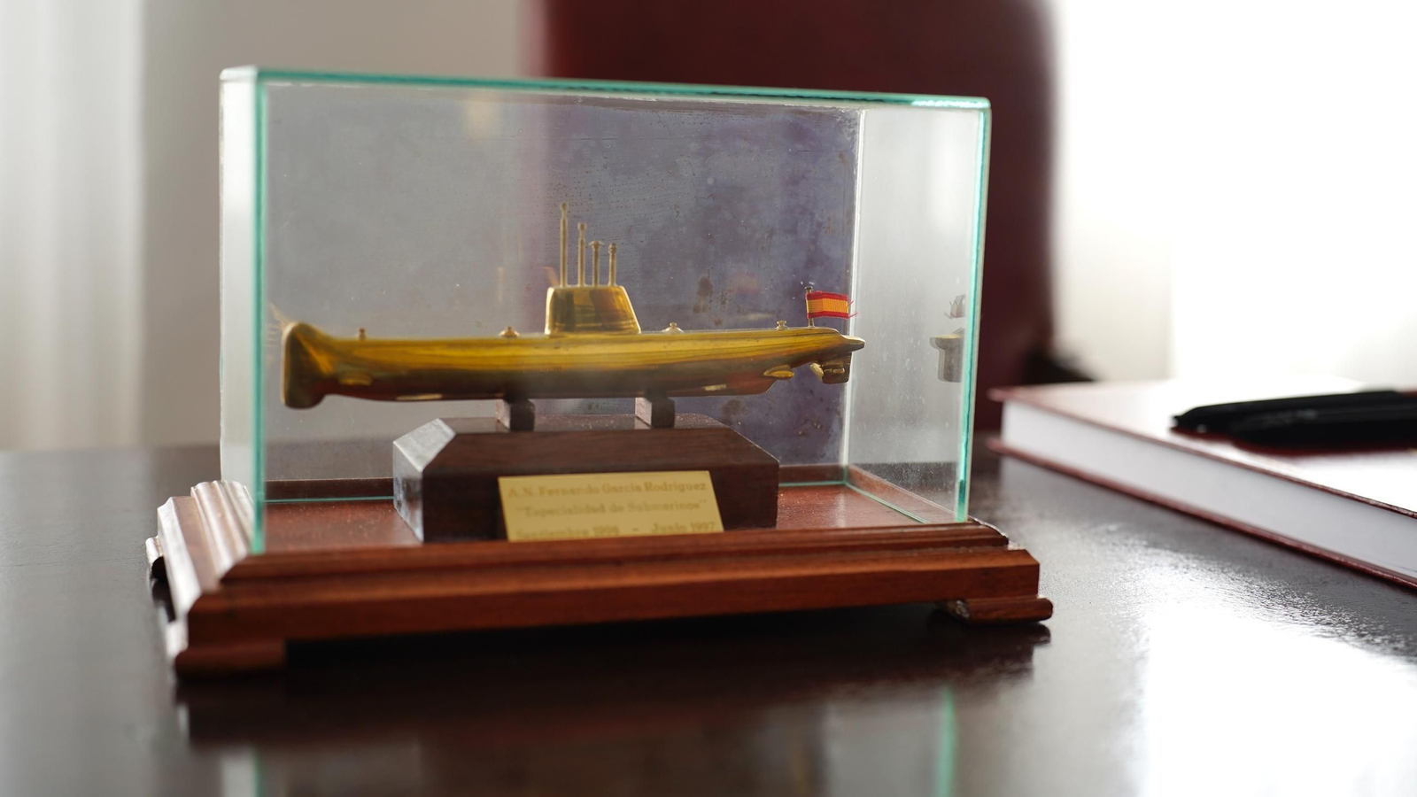 Entrevista con el comandante naval Fernando García, en la sede la comandancia de Algeciras