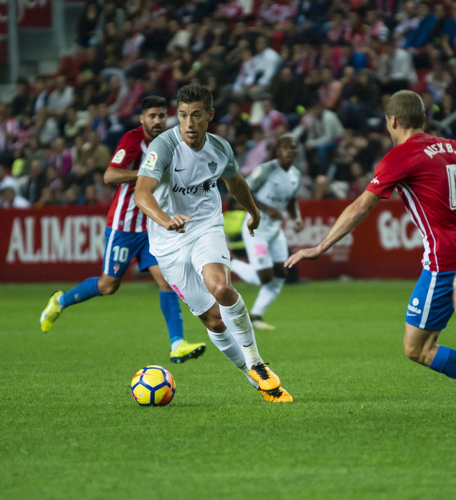Las imágenes del Sporting-Almería