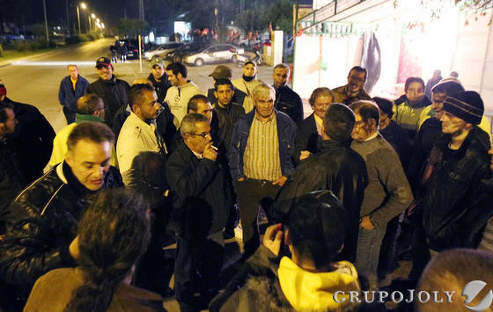 Los trabajadores de Urbaser han convocado asamblea para las seis de esta tarde en la sede de la empresa

Foto: Miguel Angel Gonzalez