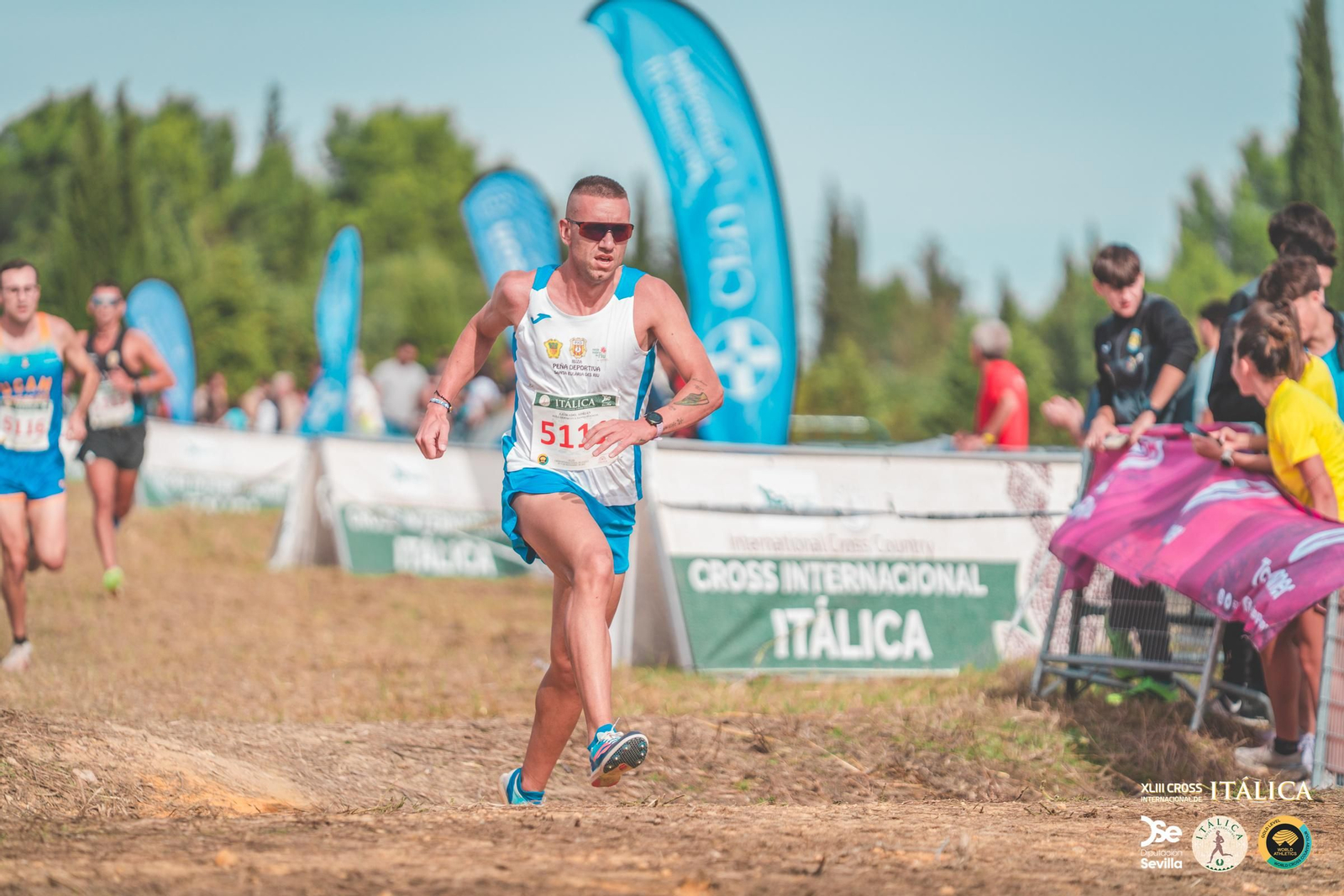 Búscate en las fotos del Cross de Itálica 2025 | 12