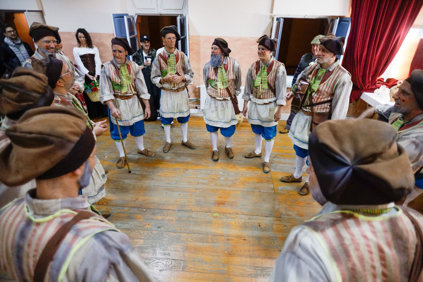 Comparsa 'Los maestros'