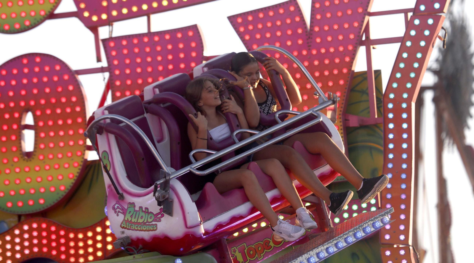 Búscate en la fotos del sábado de Feria en La Línea