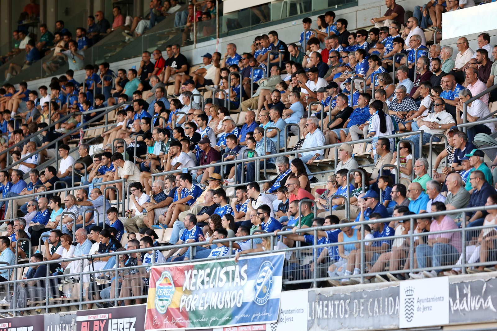 Búscate en el Xerez DFC contra el Yeclano Deportivo en Chapín