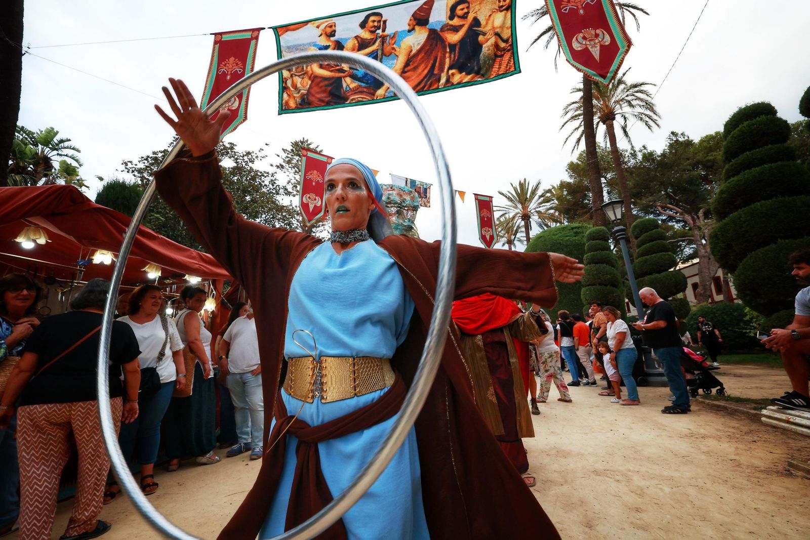 Imágenes del Mercado Fenicio del Parque Genovés de Cádiz