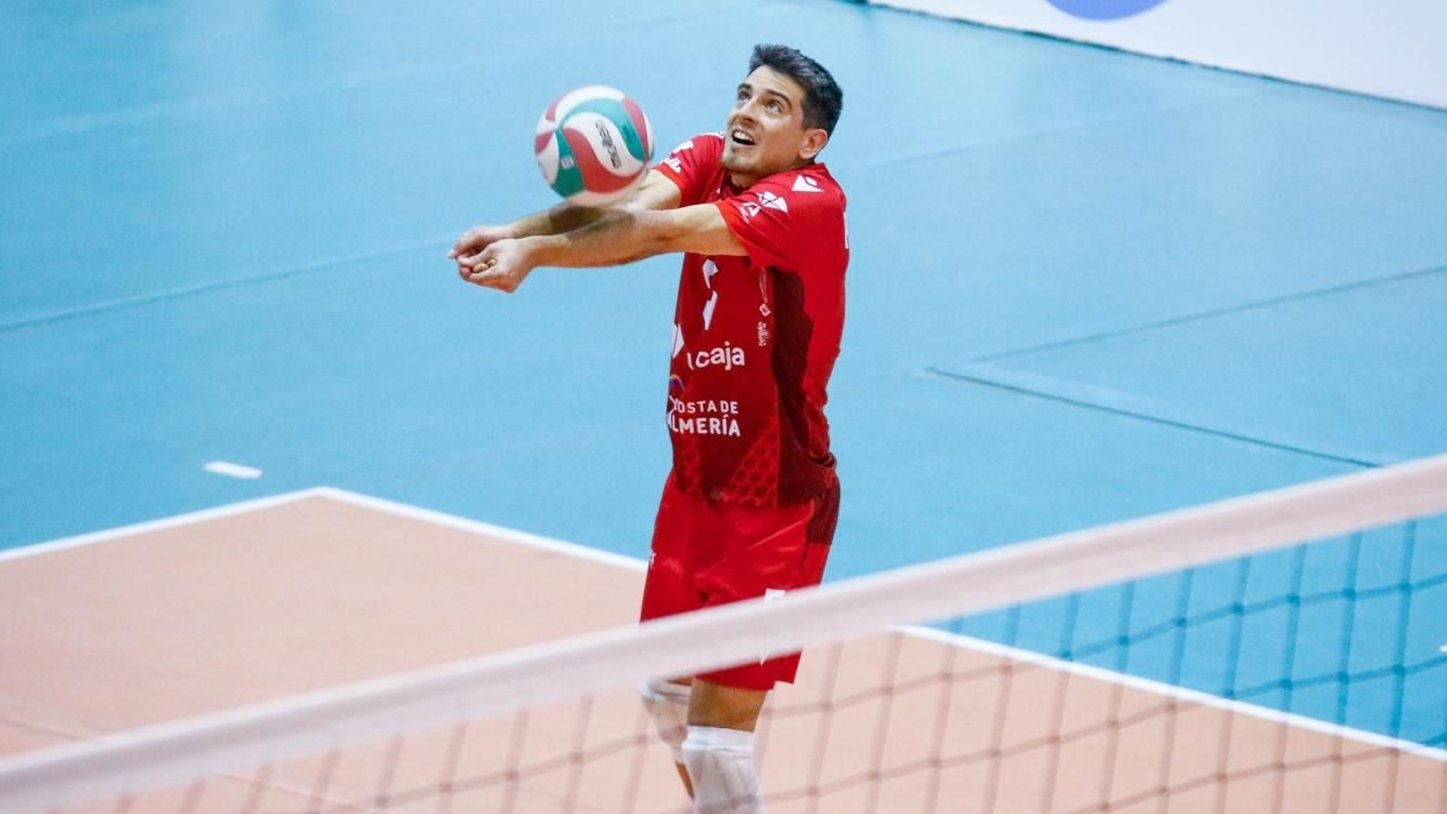 El líbero murciano pide “trabajar desde la positividad y no desde la negatividad”.